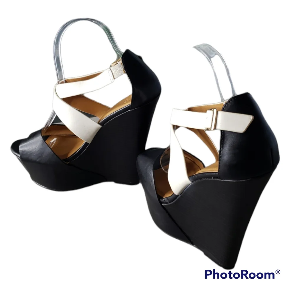 Beau & Ashe Bold High Wedge Leather Colorblock Strappy Minimalist Sandals 8.5